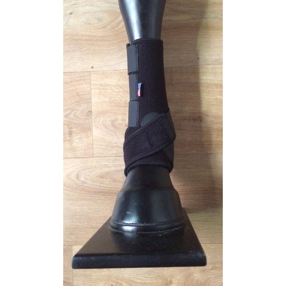 Arena Masters Double Lock fetlock boots